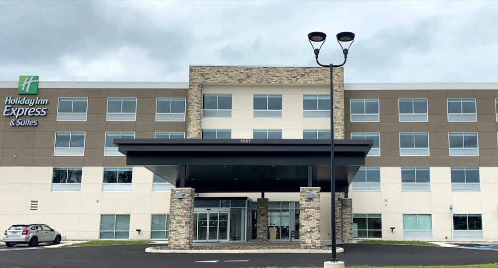holiday inn express and suites carlisle southwest i 81