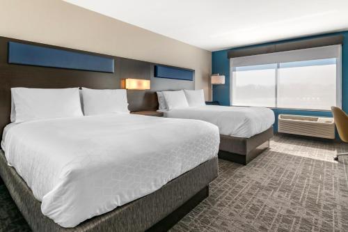 holiday inn express and suites carlisle southwest i 81