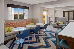 hampton inn circleville