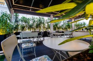 lx51 studios and suites by apt iin lisbon center