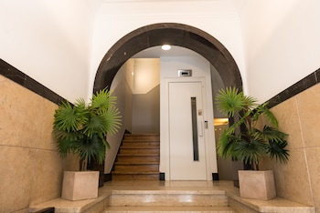 lx51 studios and suites by apt iin lisbon center