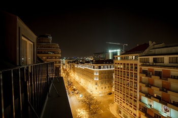 lx51 studios and suites by apt iin lisbon center