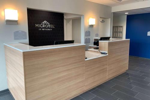 microtel inn and suites by wyndham fountain north