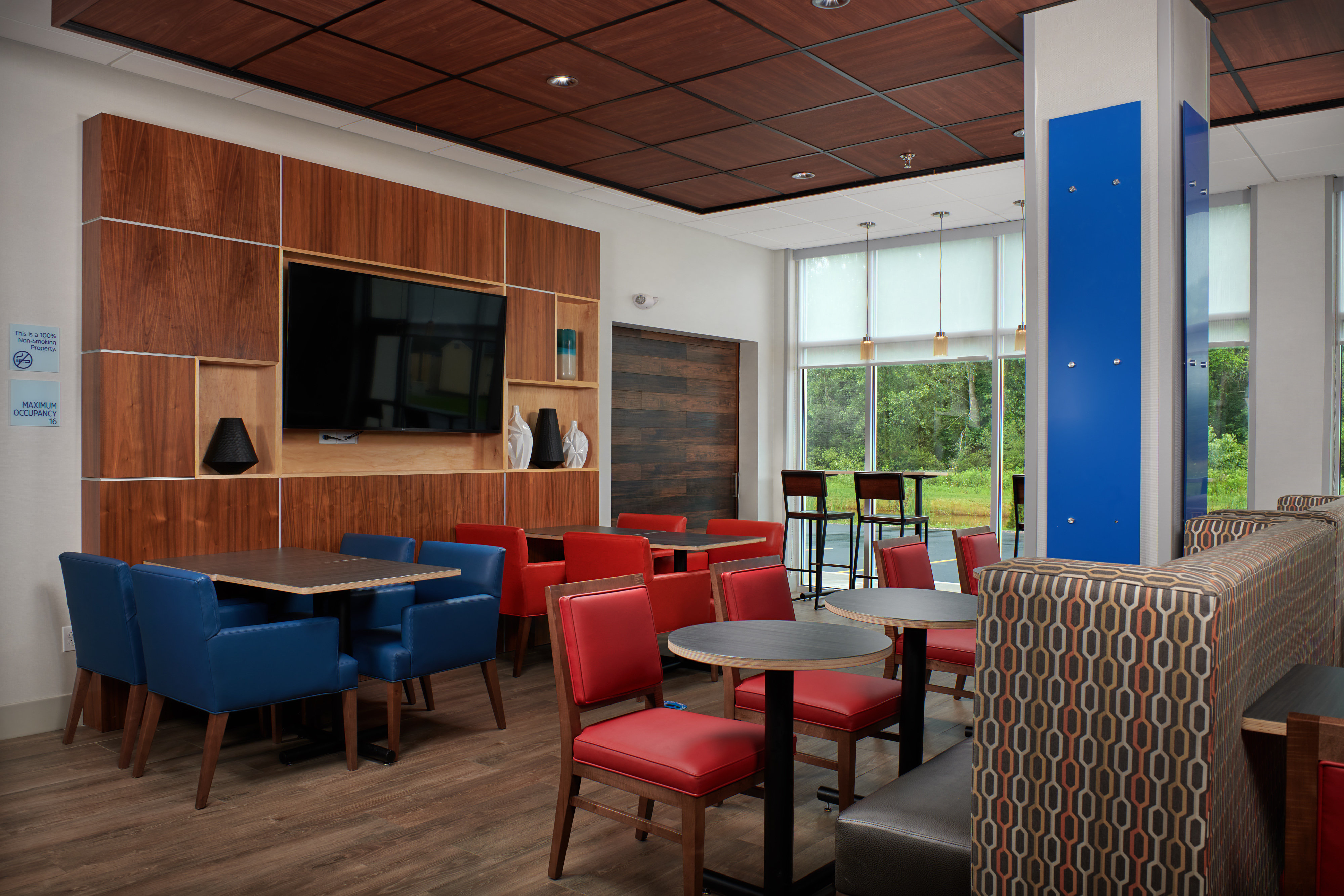 holiday inn express buffalo ne lockport