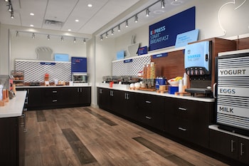 holiday inn express buffalo ne lockport