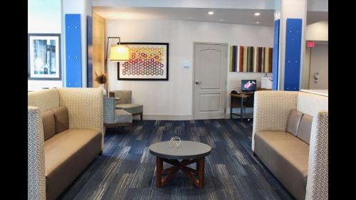 holiday inn express buffalo ne lockport