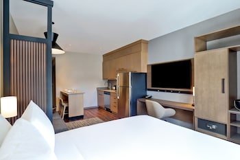 hyatt place prince george