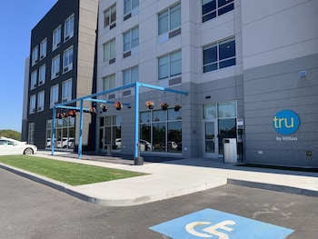 tru by hilton yarmouth