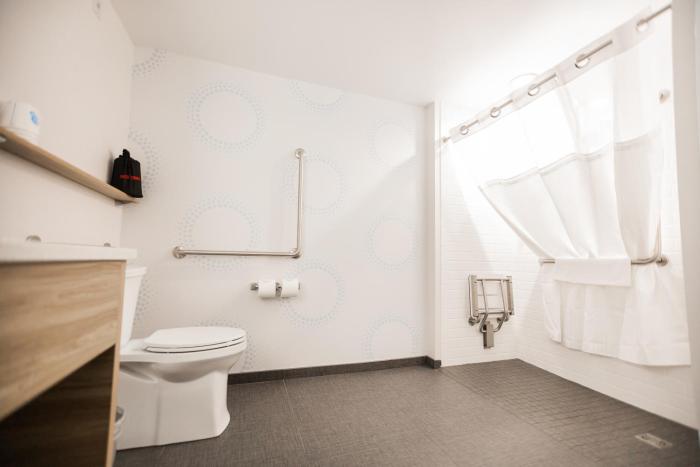 tru by hilton yarmouth
