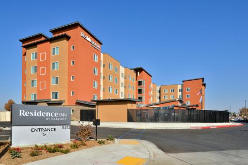 residence inn by marriott bakersfield west