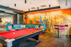 tru by hilton midland