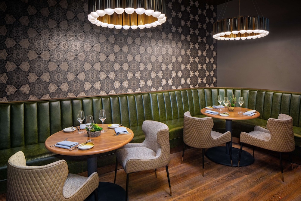 thompson san antonio riverwalk