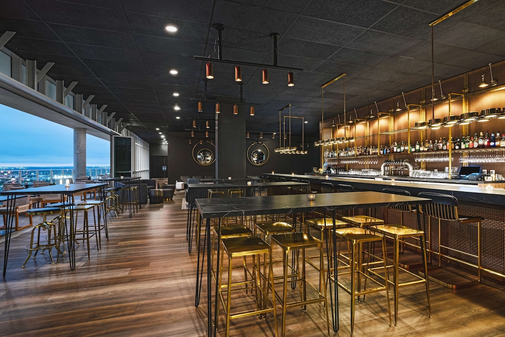 thompson san antonio riverwalk