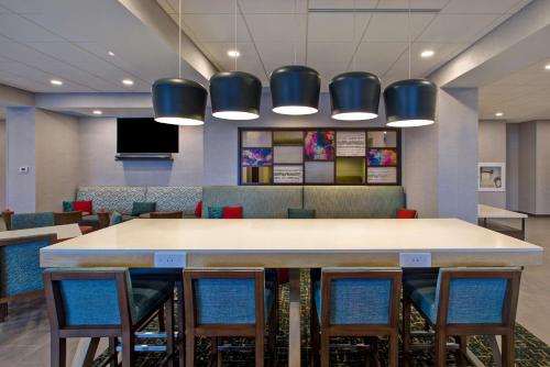 hampton inn by hilton brockville