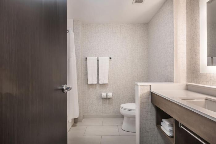 holiday inn express and suites welland an ihg hotel