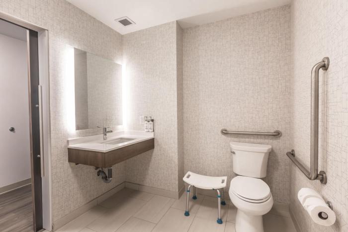 holiday inn express and suites welland an ihg hotel