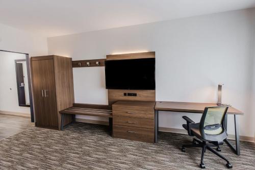 holiday inn express and suites welland an ihg hotel