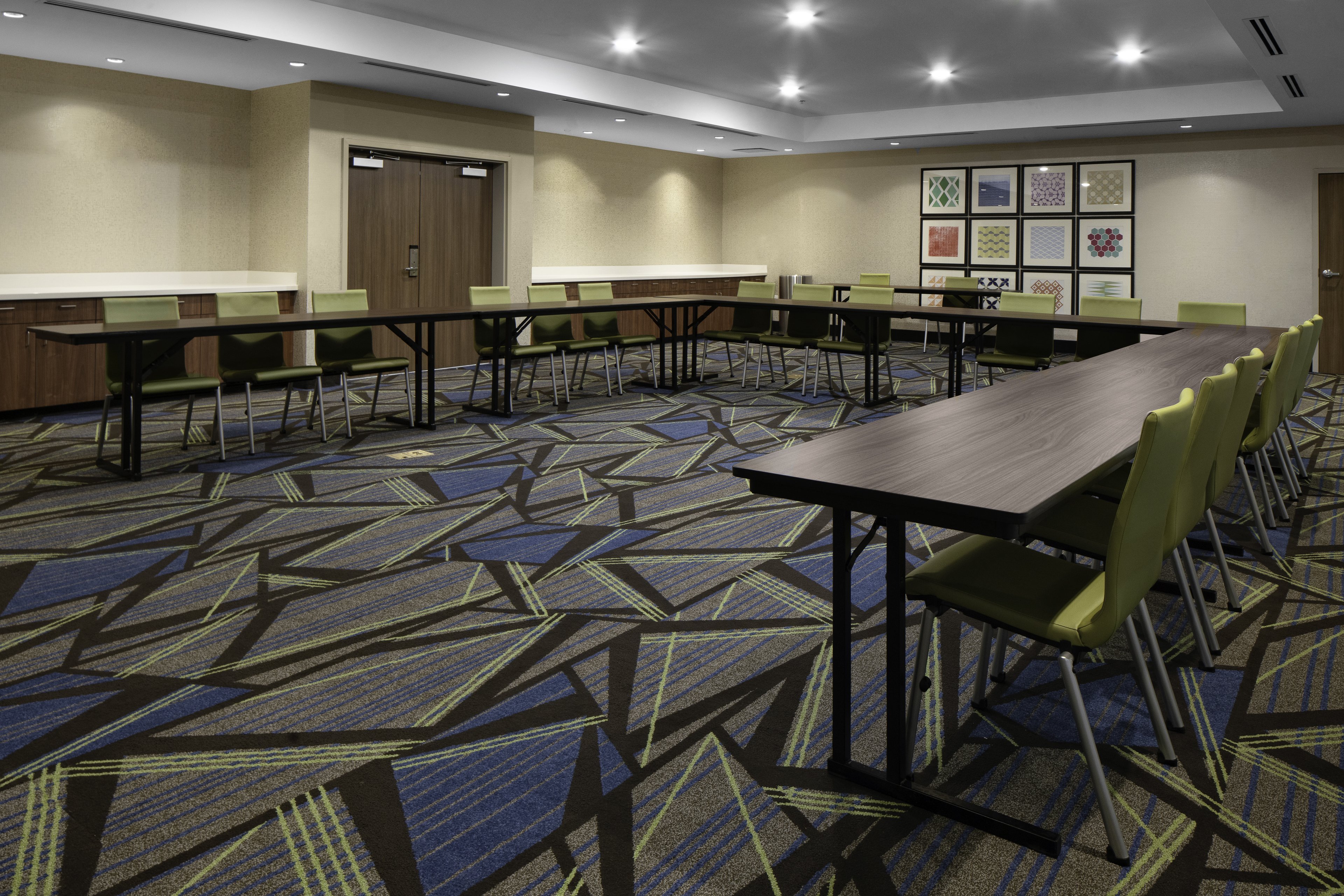 holiday inn express and suites griffin an ihg hotel