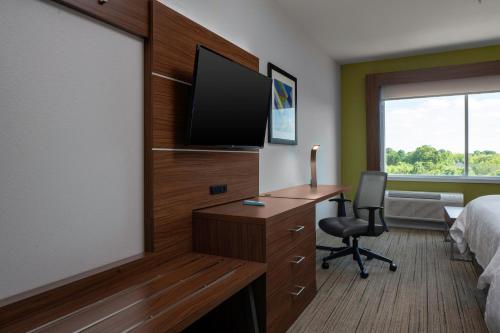 holiday inn express and suites griffin an ihg hotel