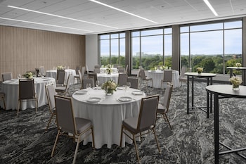 ac hotel by marriott columbus downtown