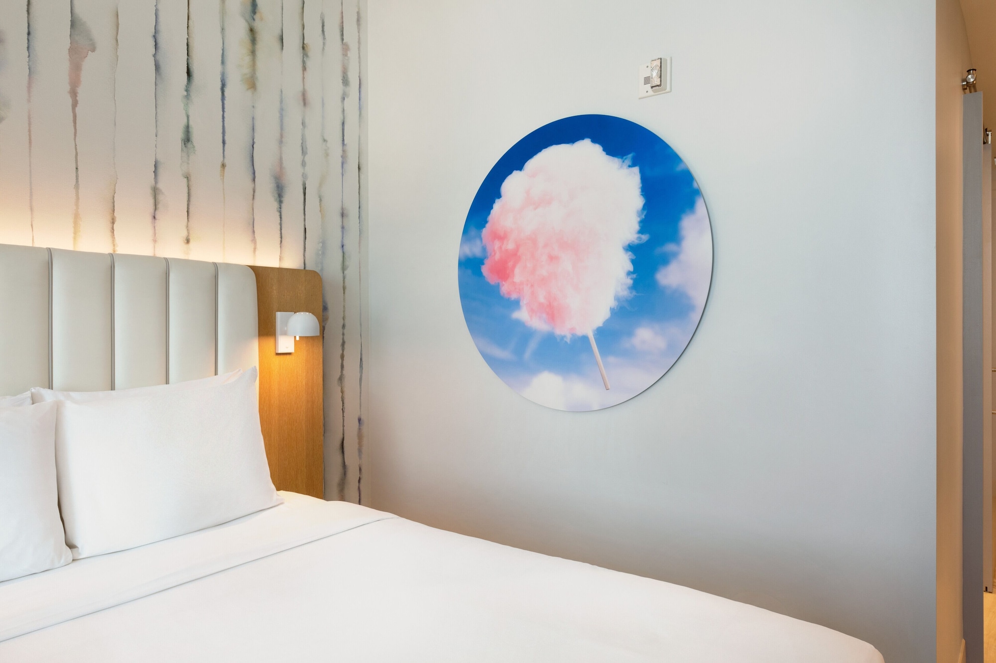 the viv hotel anaheim a tribute portfolio hotel