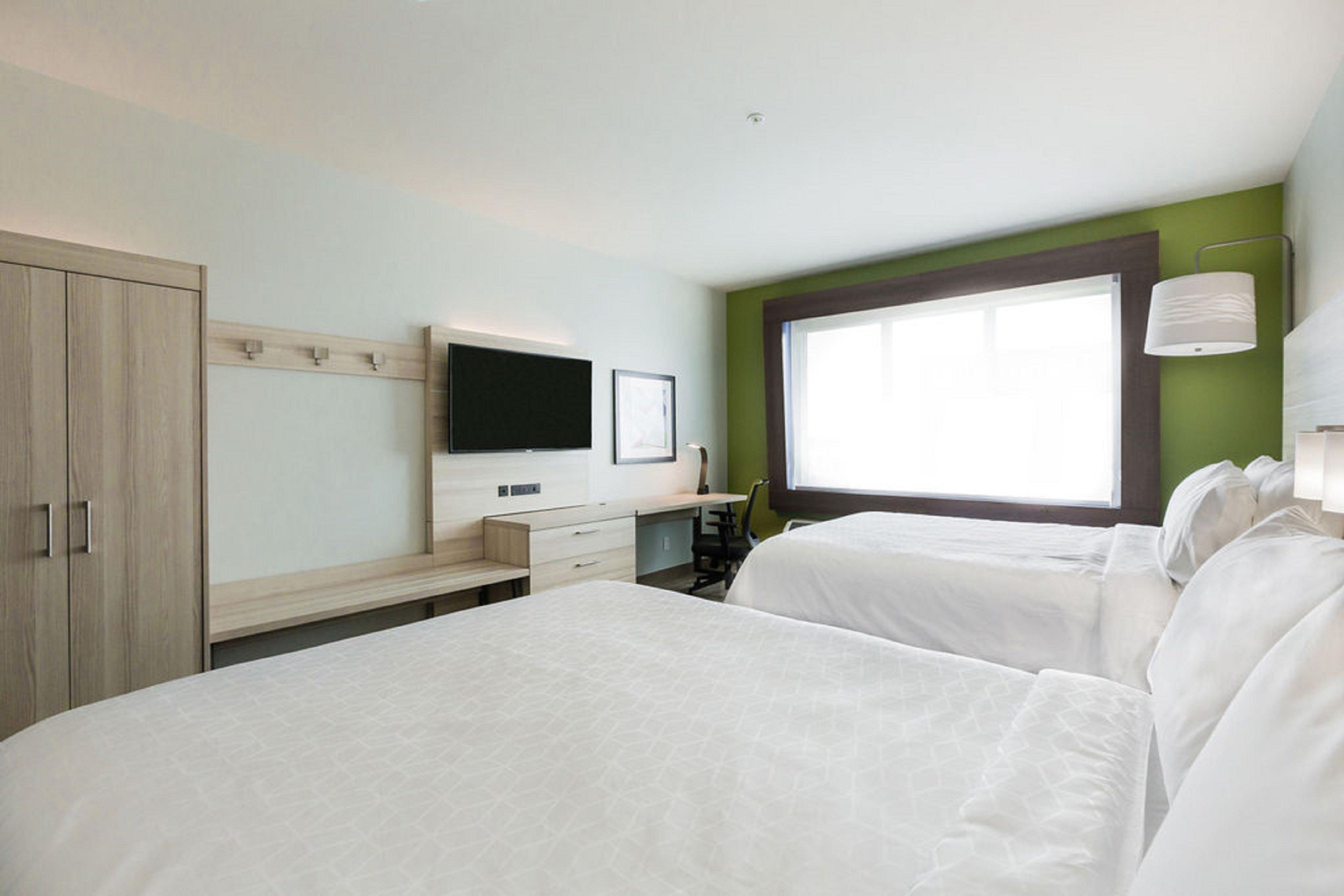 holiday inn express and suites edmonton n st albert