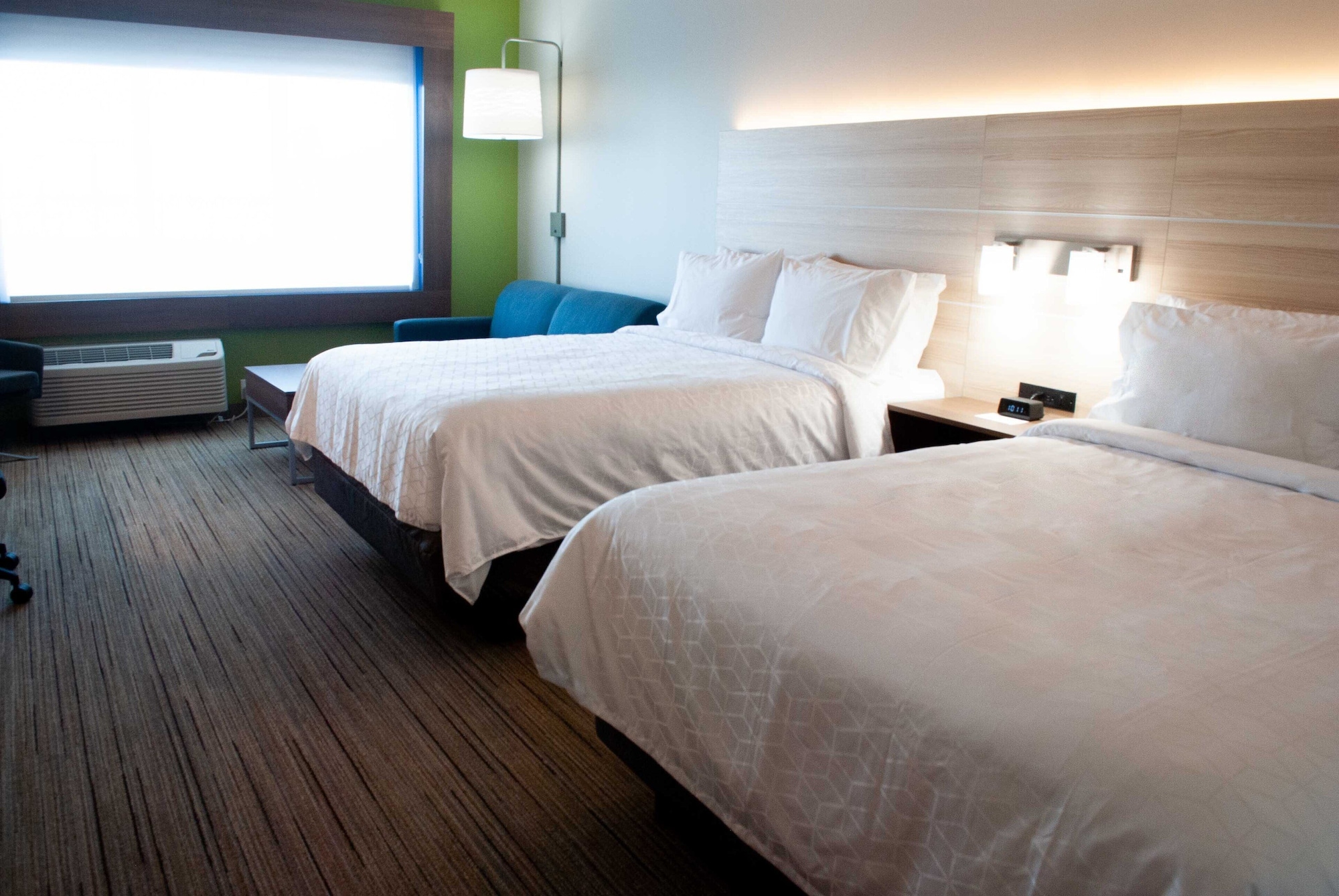 holiday inn express and suites edmonton n st albert