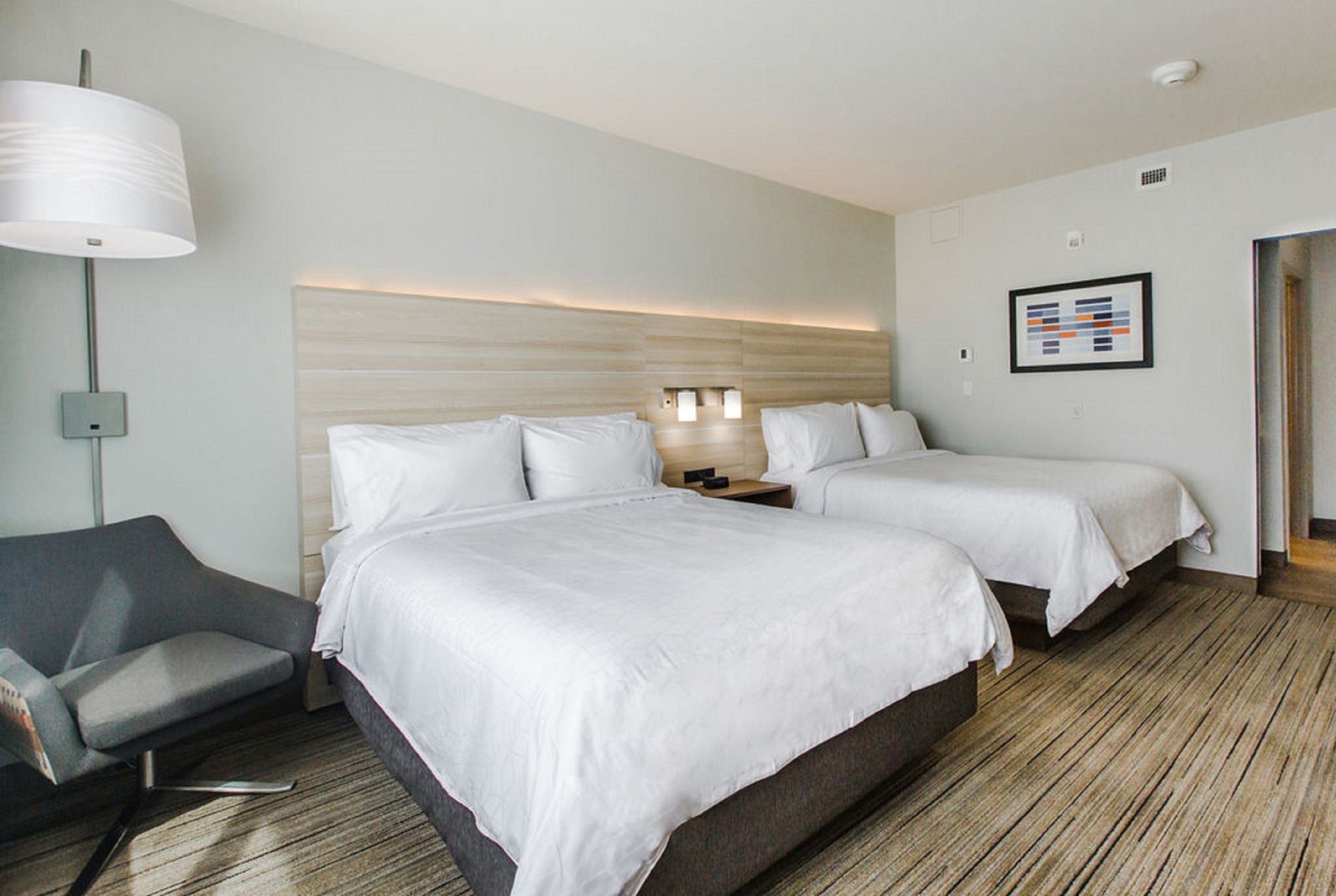 holiday inn express and suites edmonton n st albert