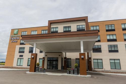 holiday inn express and suites edmonton n st albert