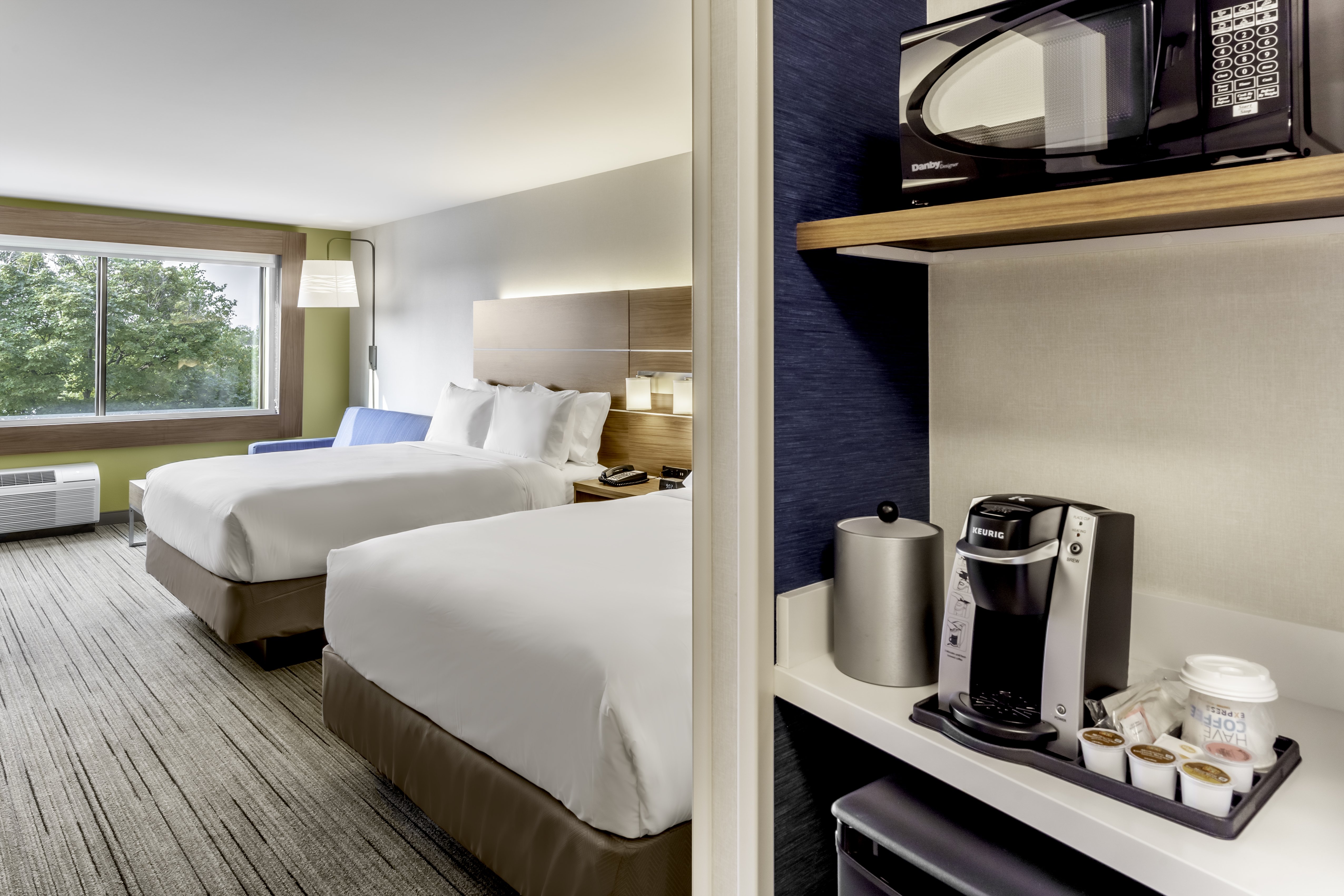 holiday inn express milwaukee west allis an ihg hotel