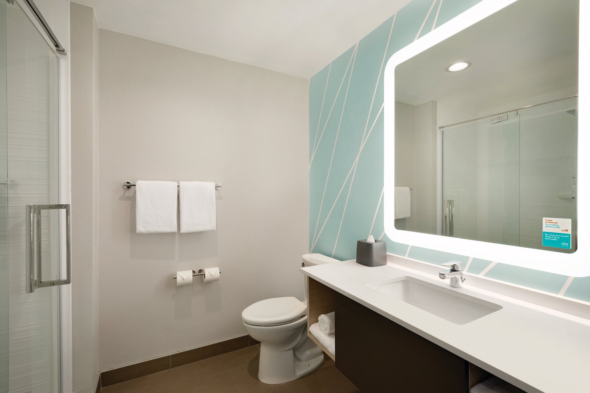 avid hotels bentonville rogers an ihg hotel