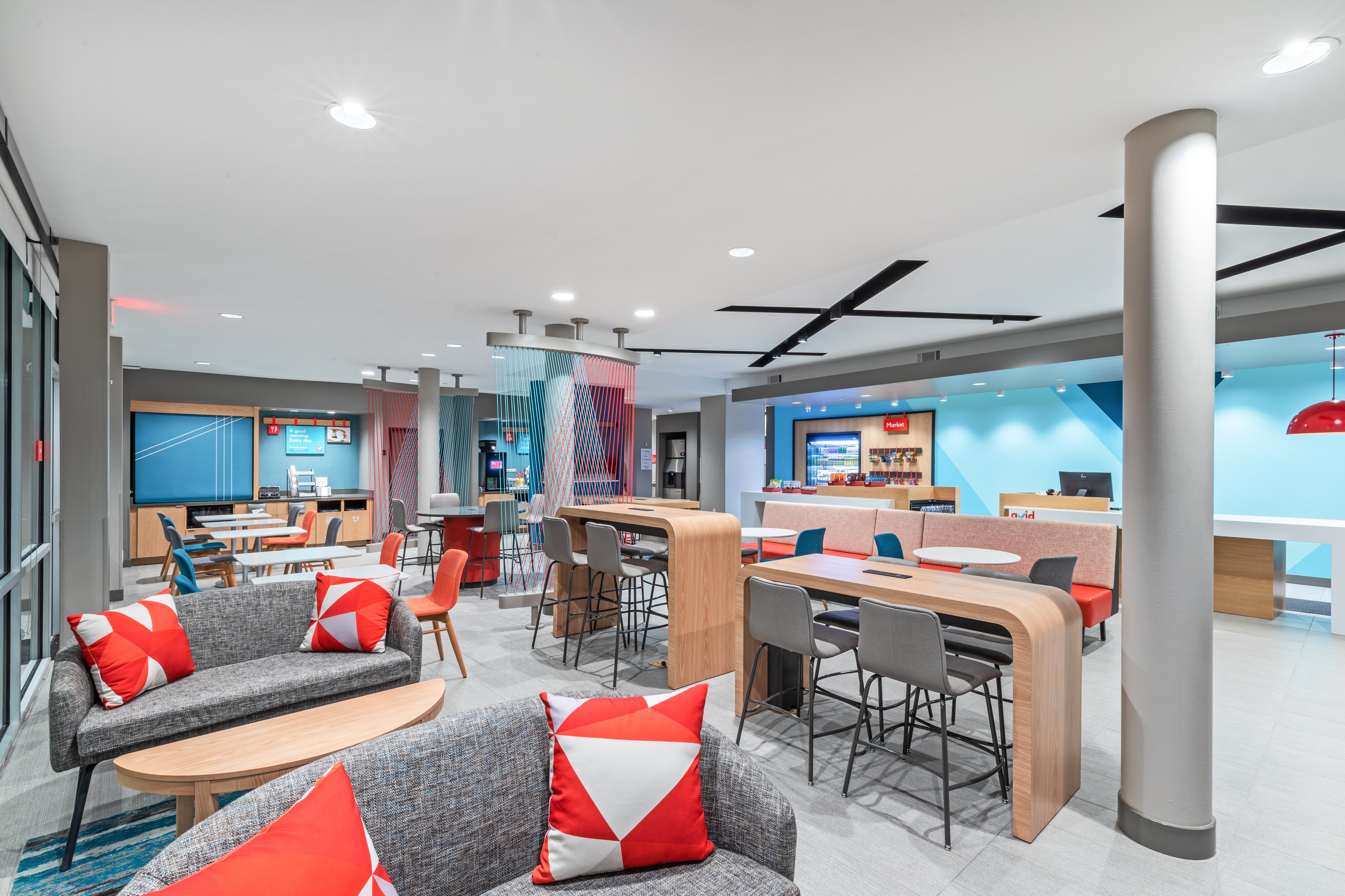 avid hotels bentonville rogers an ihg hotel
