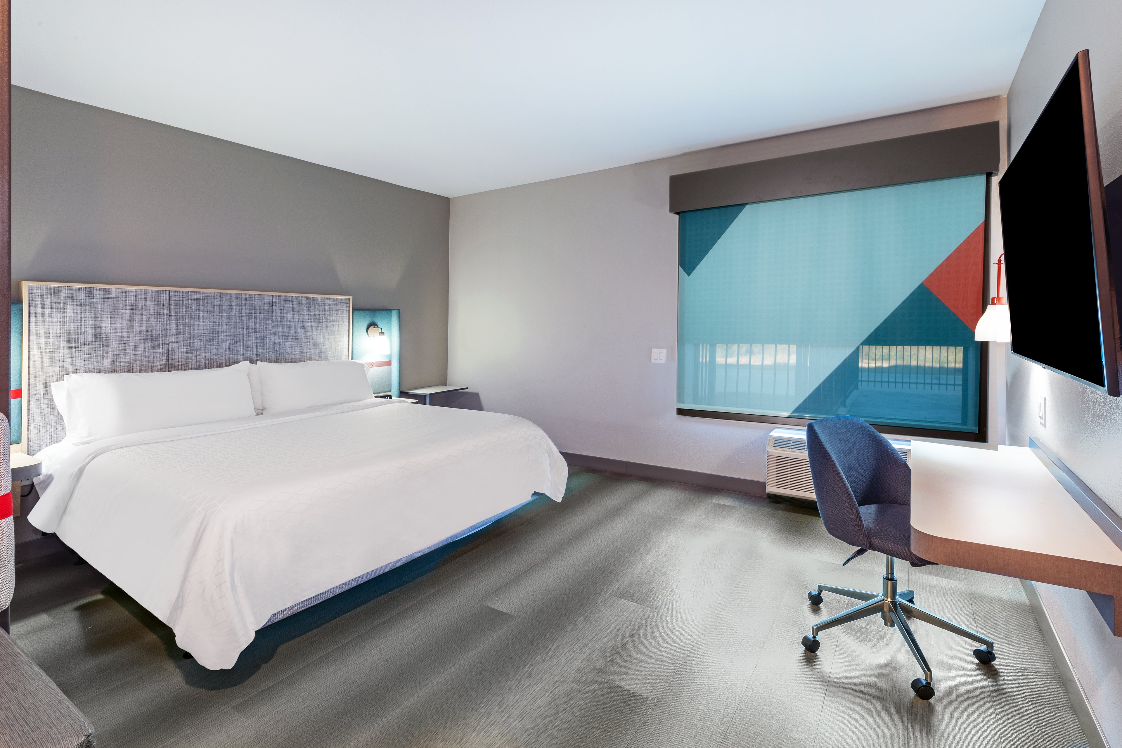 avid hotels bentonville rogers an ihg hotel
