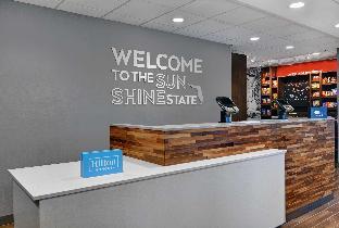 hampton inn and suites macclenny i 10