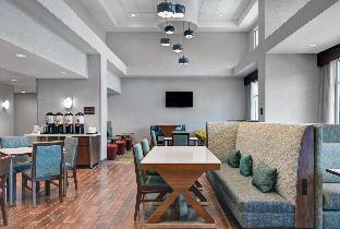 hampton inn and suites macclenny i 10