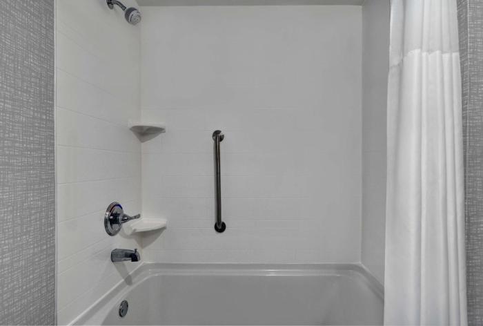 hampton inn and suites macclenny i 10