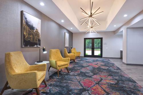 hampton inn and suites houston east beltway 8