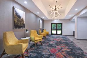 hampton inn and suites houston east beltway 8