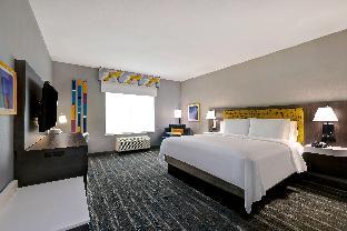 hampton inn and suites houston east beltway 8