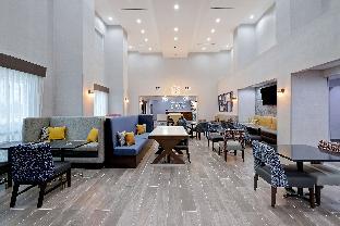 hampton inn and suites houston east beltway 8