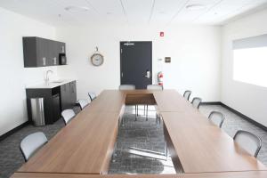 best western plus winkler