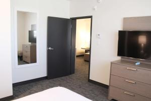 best western plus winkler