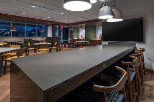 fairfield inn and suites by marriott klamath falls