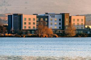 fairfield inn and suites by marriott klamath falls