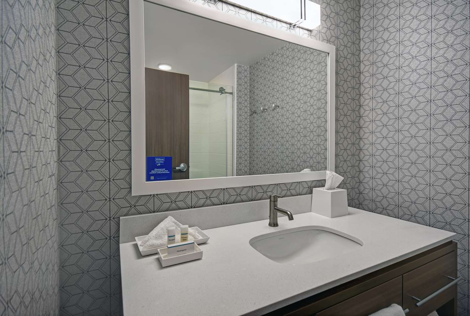 home2 suites by hilton springdale cincinnati