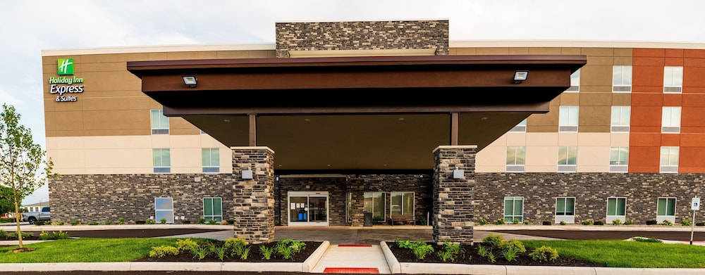 holiday inn express and suites dayton east beavercreek