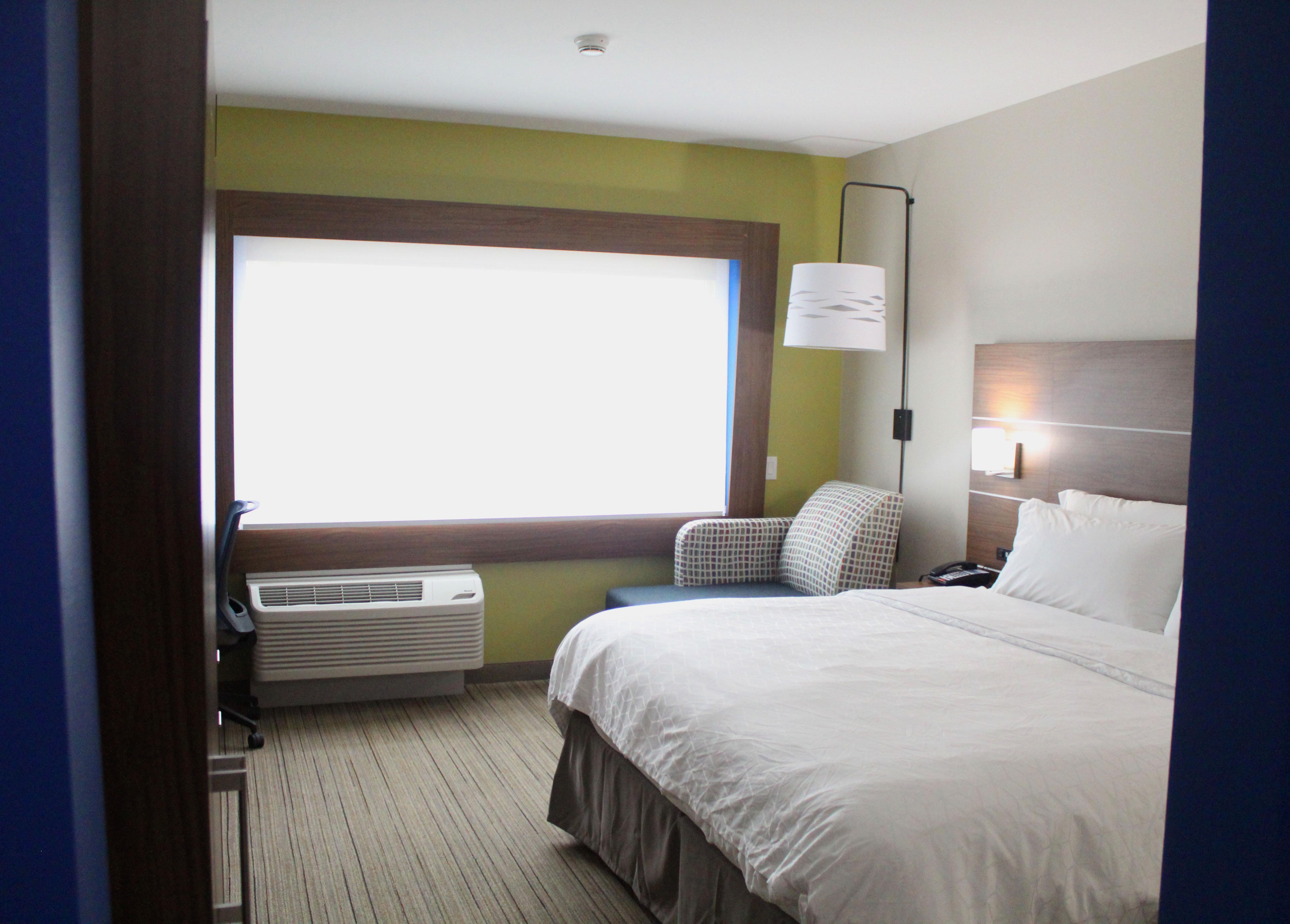 holiday inn express and suites latta an ihg hotel