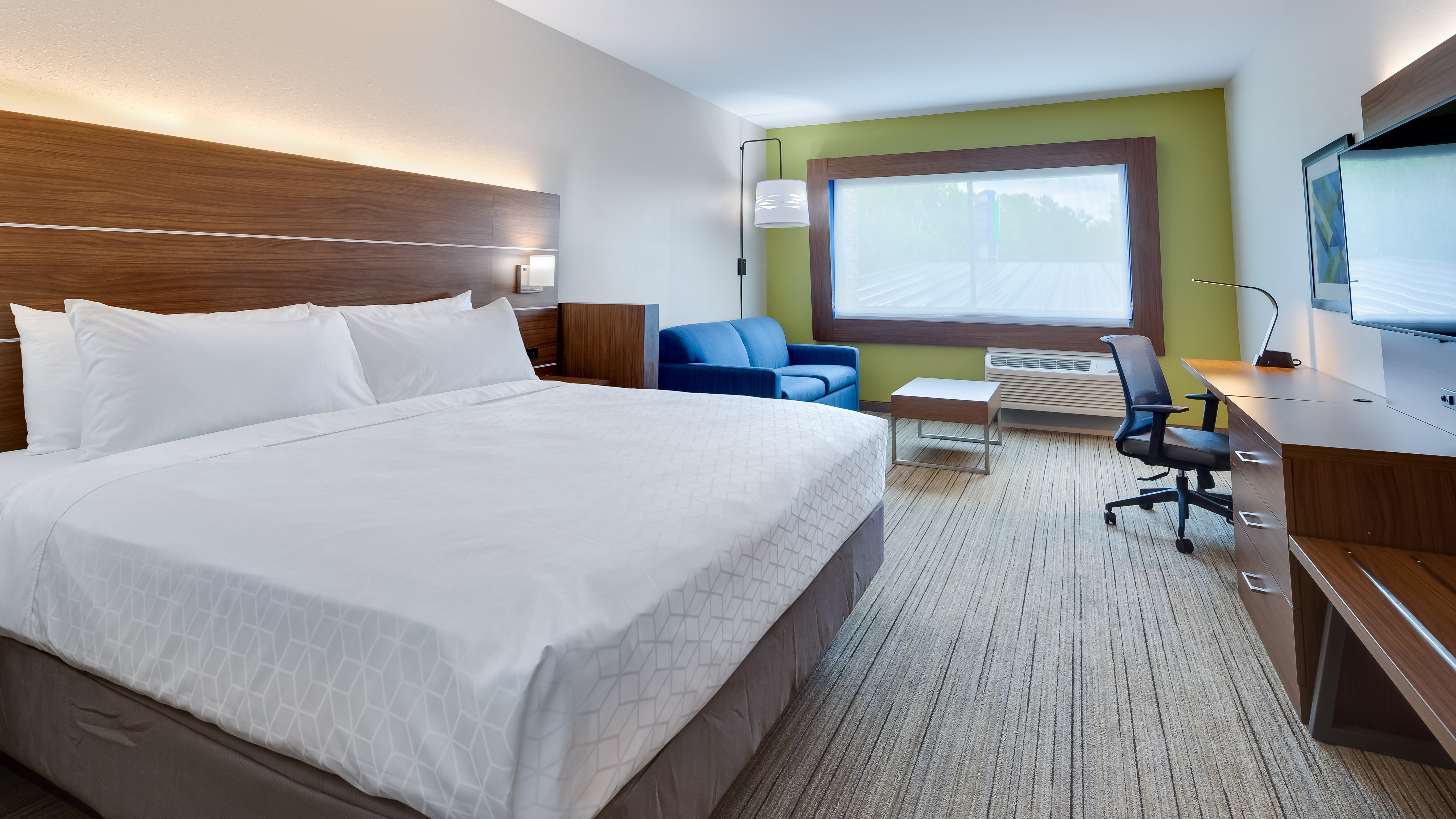 holiday inn express and suites latta an ihg hotel