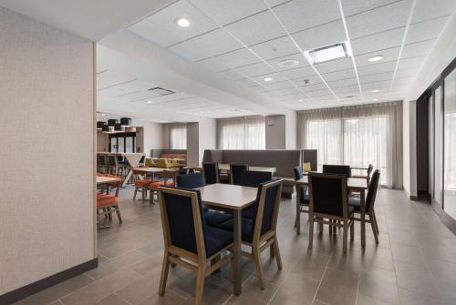 hampton inn niles