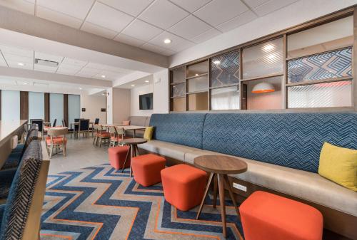 hampton inn niles